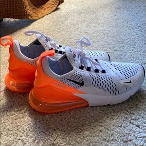 Nike AirMax 270 white/orange (W)